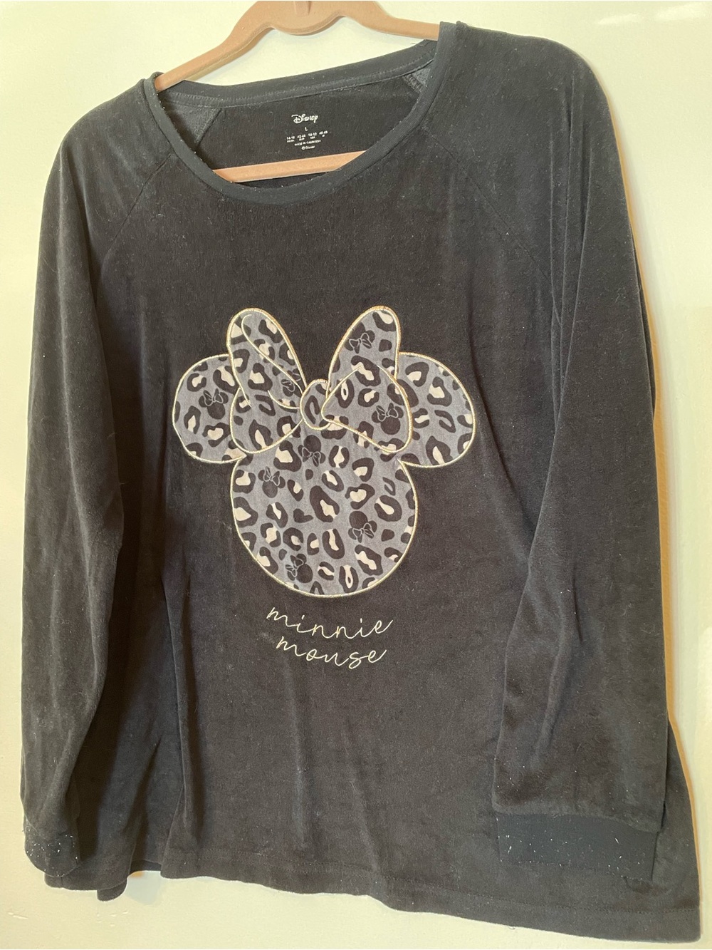 Disney Minnie Mouse Velour Loungewear Pajama Top Black Grey Leopard Print L